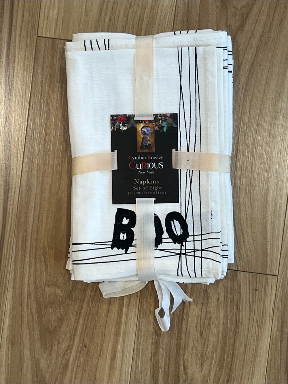NWT Set of 8 Cynthia Rowley "BOO" Halloween Cloth Napkins